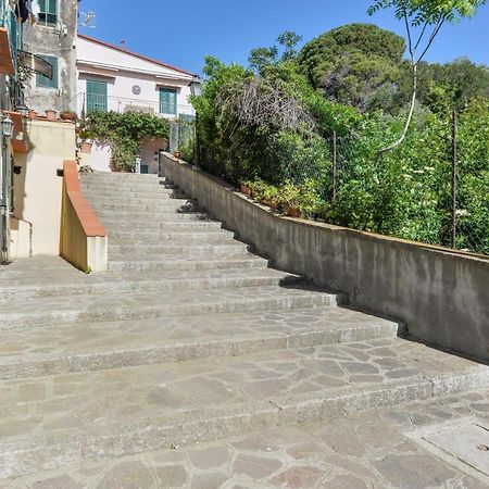 Casa Vacanze Iose Rio Marina Kültér fotó