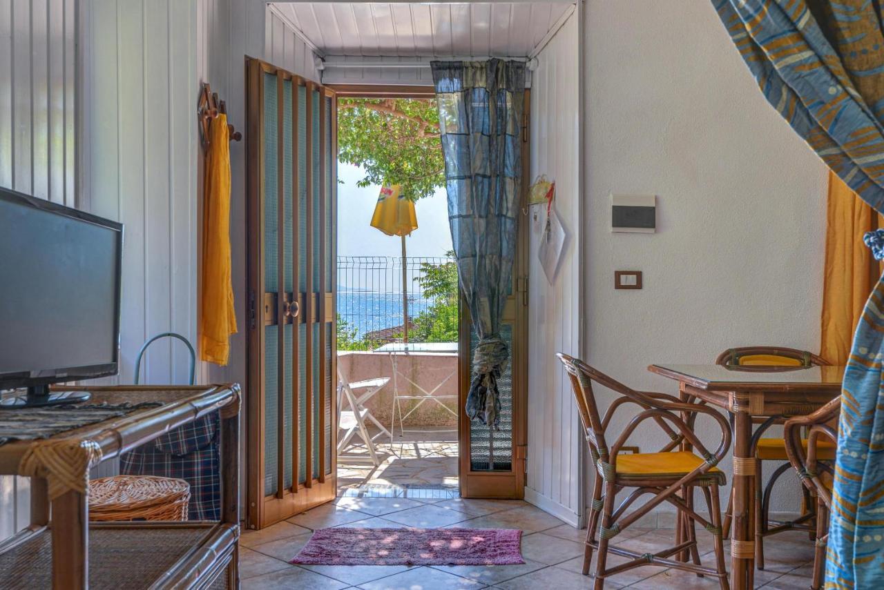 Casa Vacanze Iose Rio Marina Kültér fotó