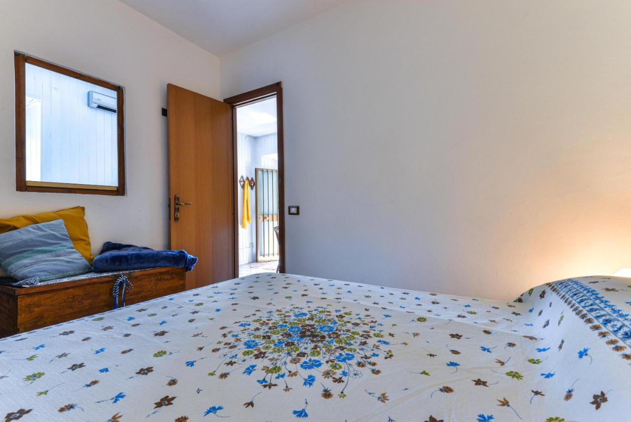 Casa Vacanze Iose Rio Marina Kültér fotó
